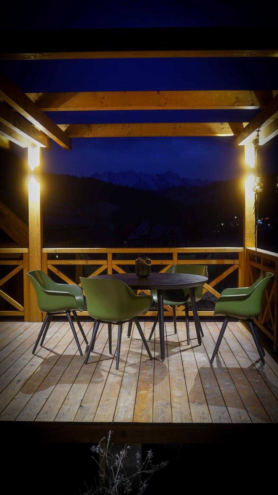 Houten Vakantiewoning "Reisnaarpolen" Royaal Ontbijt, Sauna En Hottub Czarna Góra Extérieur photo