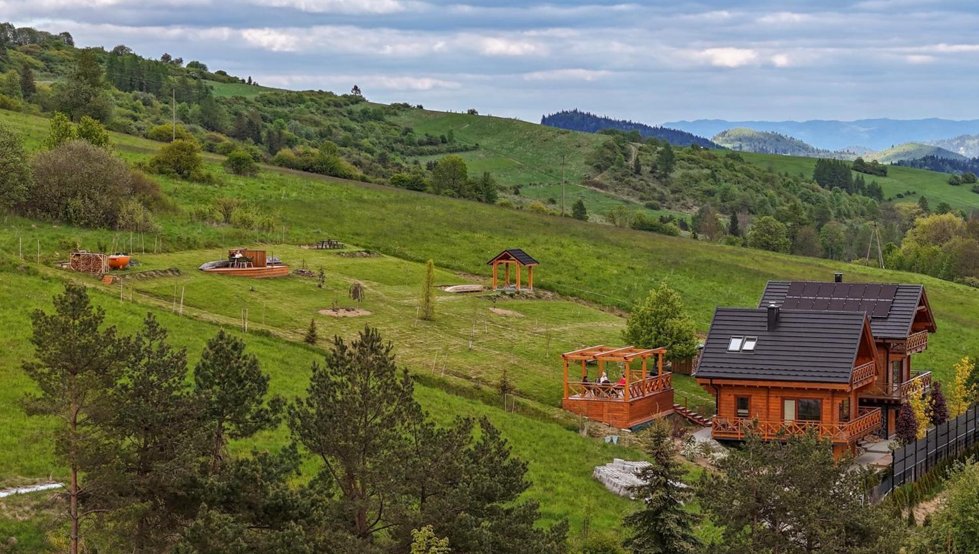 Houten Vakantiewoning "Reisnaarpolen" Royaal Ontbijt, Sauna En Hottub Czarna Góra Extérieur photo